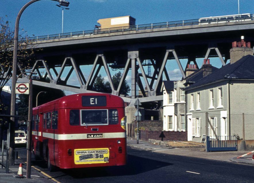 M4 Viaduct, Boston Manor Road and bus