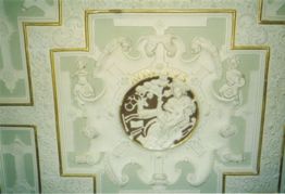 Drawing room ceiling, 1623, Boston Manor House (Janet McNamara 2004)